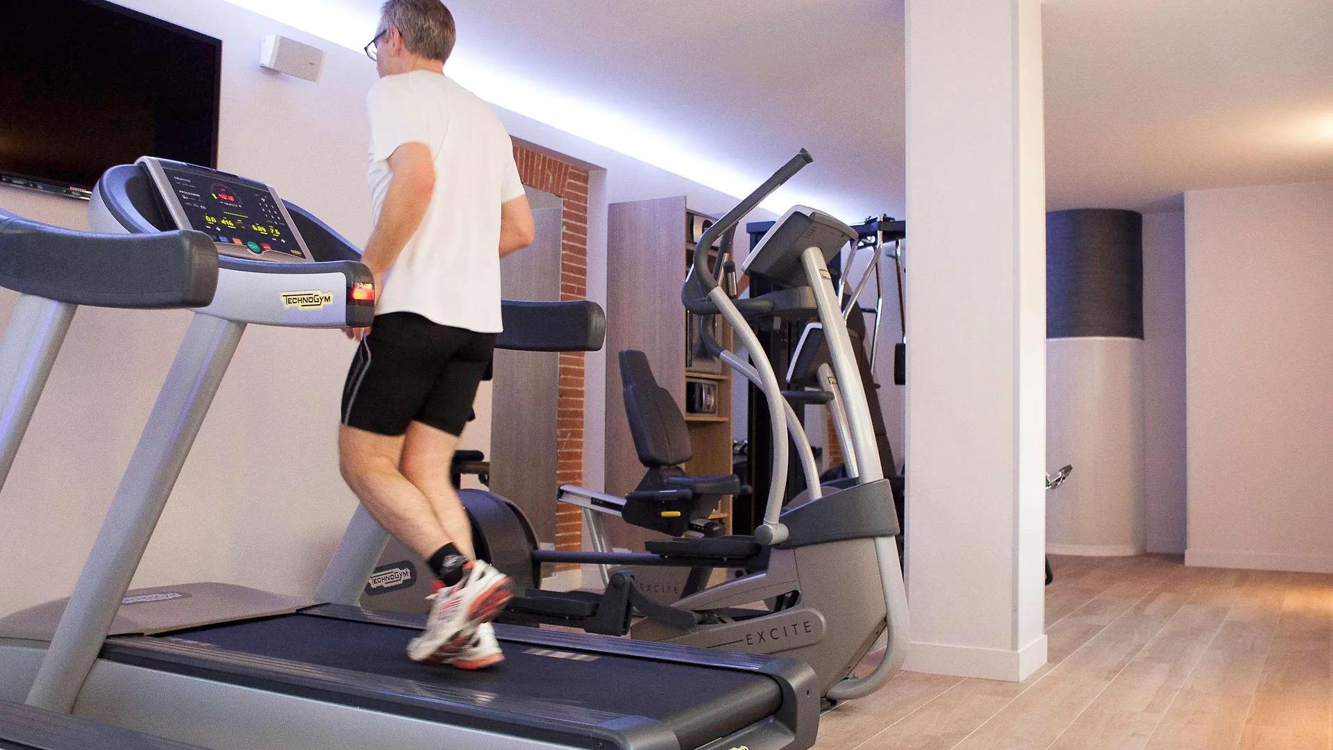 Novotel Toulouse Centre Wilson 4*,  France